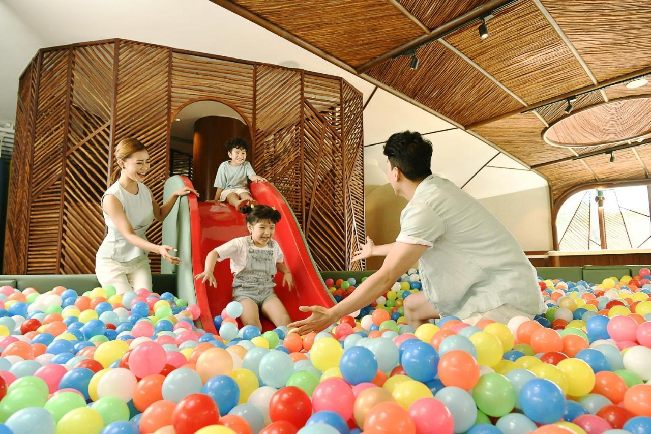 New World Hoiana Beach Resort Duy Nghia Екстер'єр фото